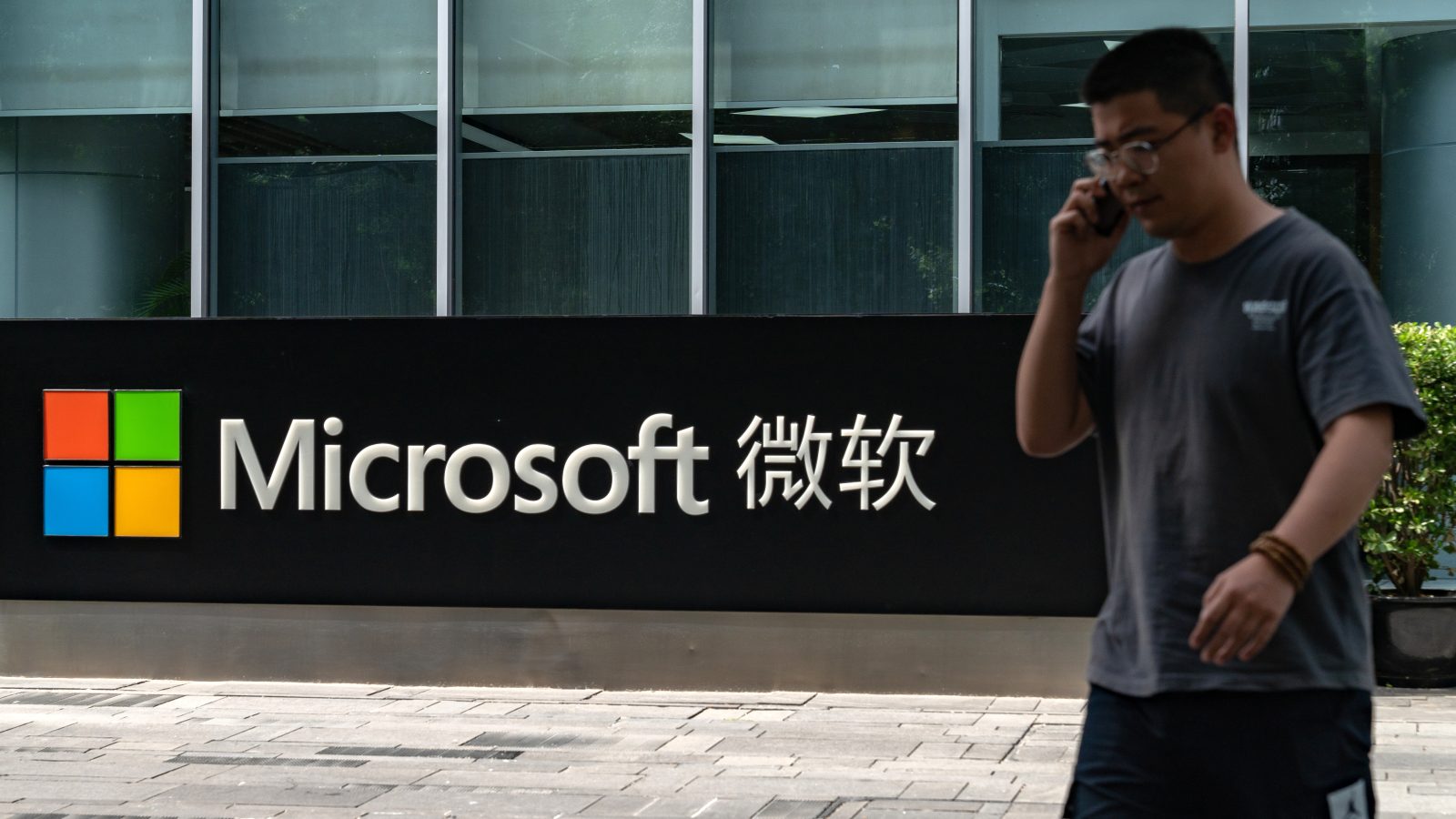 Pressured to relocate, Microsoft’s AI engineers in China must choose between homeland and career