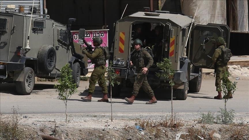 4 Palestinians shot during Israeli soldiers’ raid in West Bank