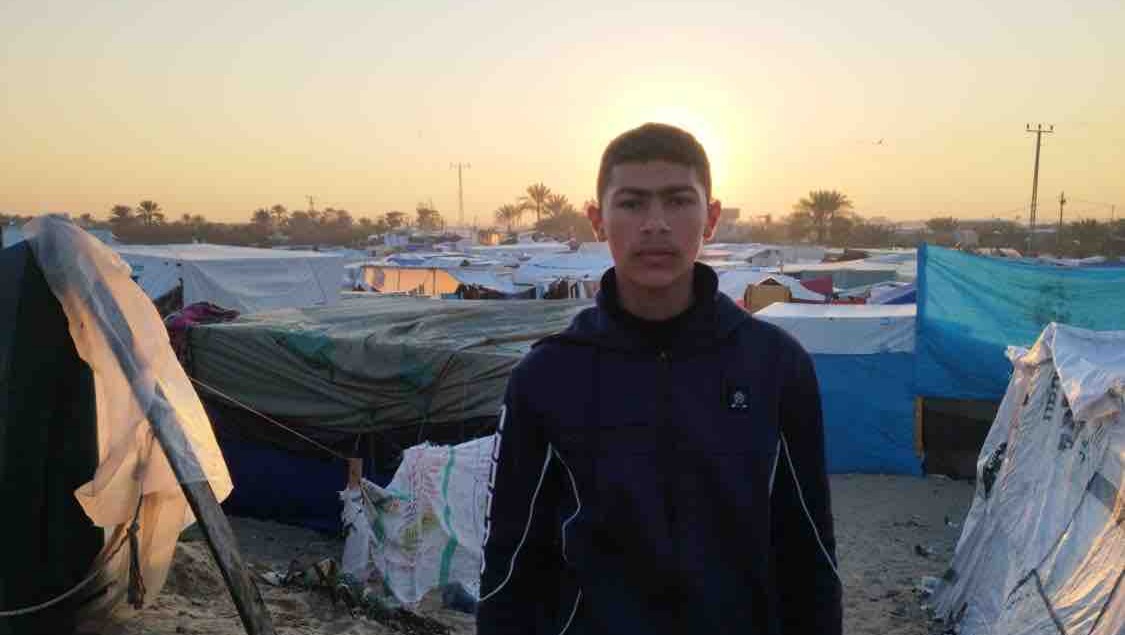 Yazan's difficult living circumstances due to displacement