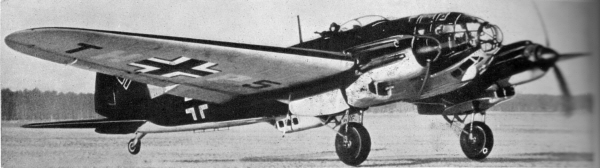 Un Heinkel He 111 in decollo.